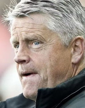 Hasse Borg as Self