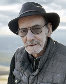 Nasredine Guénifi as Self - Interviewer