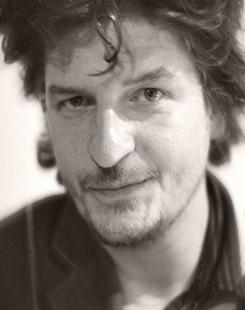 Novák Péter as Műsorvezető