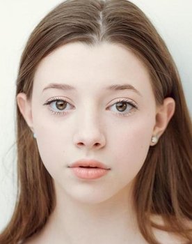 Polina Gukhman as 