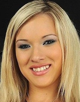 Chrystal Lee