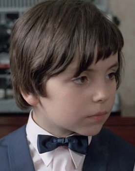 Jérôme Zucca as Charles