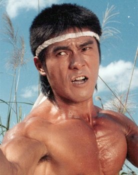 Alexander Lo Rei as Chi-wen