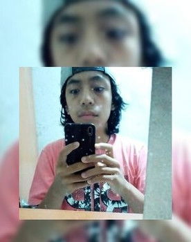 Antonio Zare as Mowgli