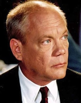 Daniel von Bargen as Moreno