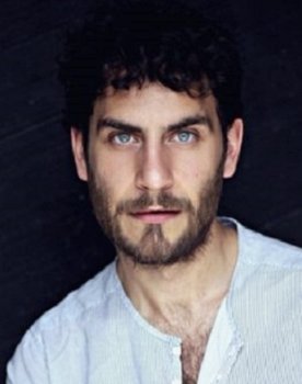 Cesare Taurasi as Antonio
