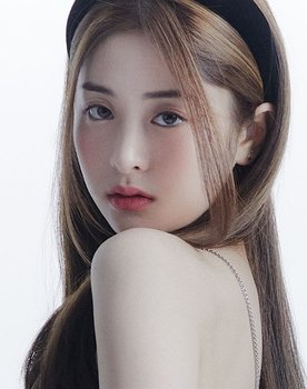 Huh Yunjin