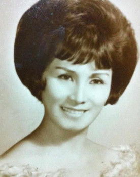 Matimtiman Cruz as Sora's mother