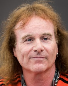 Rolf Kasparek as wokal