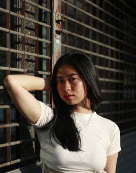 Pirakhwan Suteekasemwit as Running girl