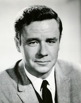 Marshall Thompson as 