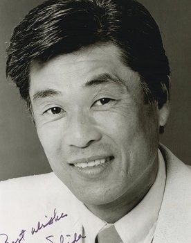 Jim Ishida as Tall Monk