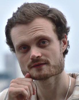 Lukas Sjögren as (Voice)