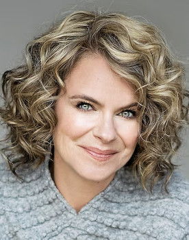 Annie Brocoli as Annie Brocoli