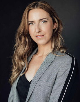 Molly Flood as Bobbie