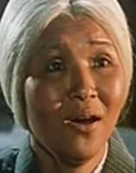 Yau Mei-Fong as Peach Boy's foster mother