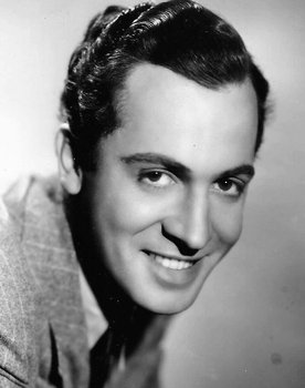 Edward Norris as Louie Peronni
