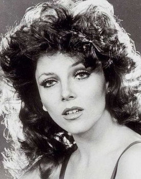 Verónica Castro as Carmen (voice)