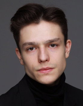 Danila Krasnov as Tatarinov