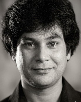 Zafar Iqbal as Jibon