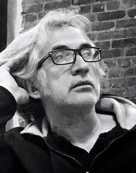 Víctor Arregui as Himself