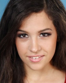 Caroline Ray