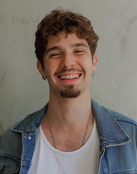 Lucca marques as Beto Santana