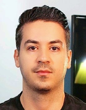 Rafael Zanesco as Luiz (voice)