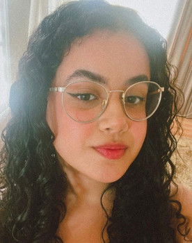 Laura Stefeneti de Morais