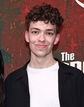 Gregor Reynolds as Jack