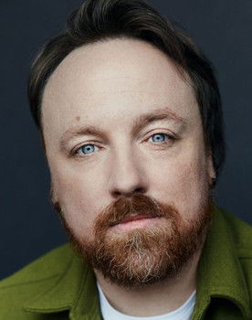 Tommy Lavallée as Thomas