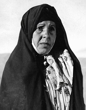 Keltoum (Aïcha Adjouri) as 