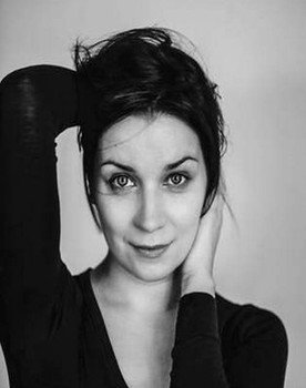 Jane Kääriäinen as Jennika