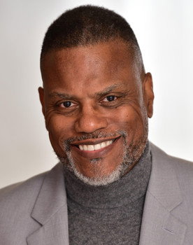 Roderic Lee
