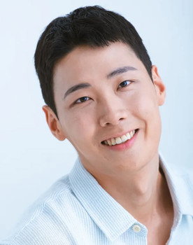석현성 as Cho Dong-seop