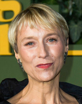 Lia Williams as Amanda