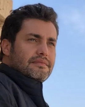 Amir Mohammad Zand as 