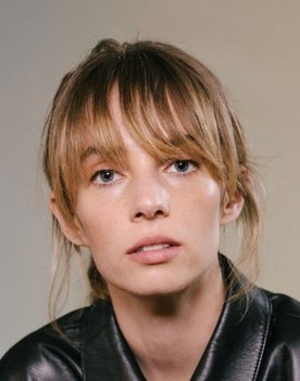 Maya Hawke