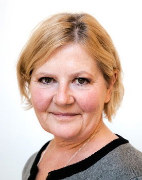 Eva Franchell as Self - Anna Lindhs vän