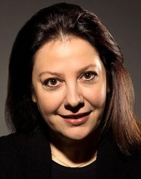 Ayda Aksel as 
