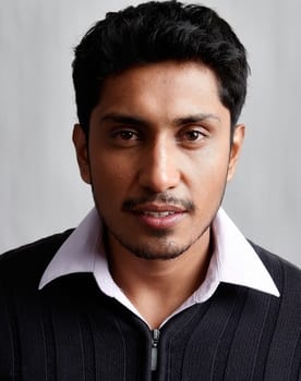 Tenoch Huerta Mejía as Alejandro Muñoz / Blue Demon