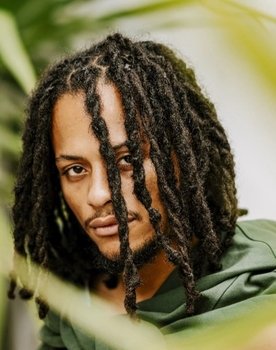 Nathan Bryant as Dante