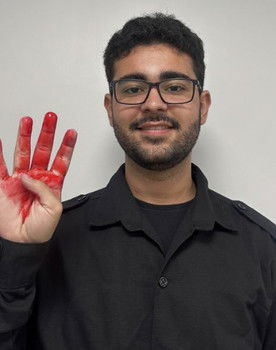 Guilherme Joaquim as Guilherme