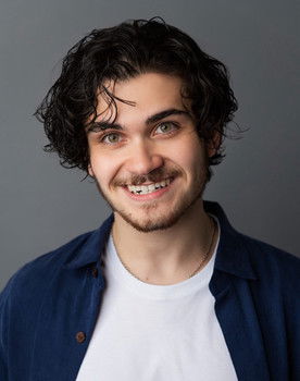 Jack McLaughlin as Det. Leo Hartley