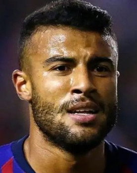 Rafinha Alcantara as Self