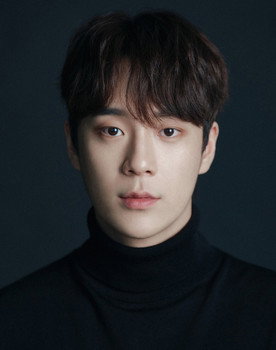 Go Woo-jin as Heo Jin Soo