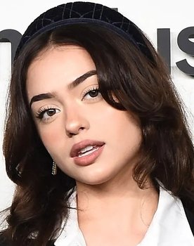 Nailea Devora