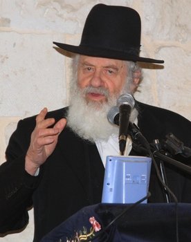 Uri Zohar as 