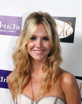 Laura Evans as Madison