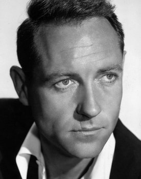 Charles Walters as DC Regan